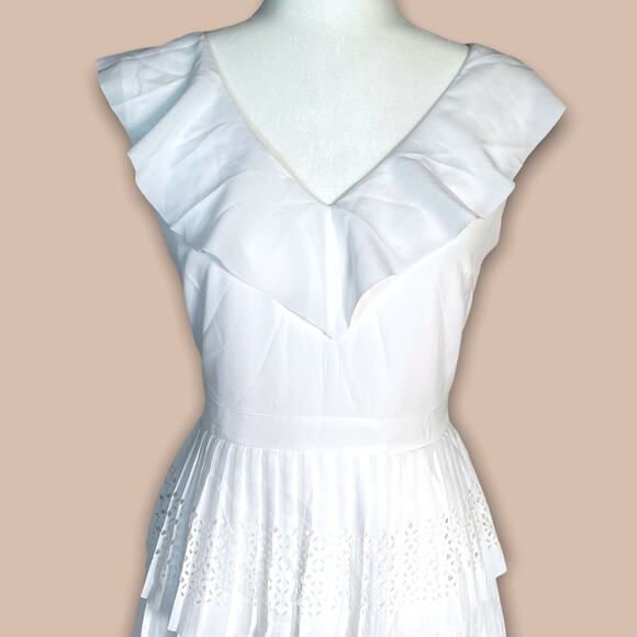 BANANA REPUBLIC ANGELIC GODDESS TIERED FLOWY SUMMER PARTY DRESS WHITE - 4 - Picture 4 of 9